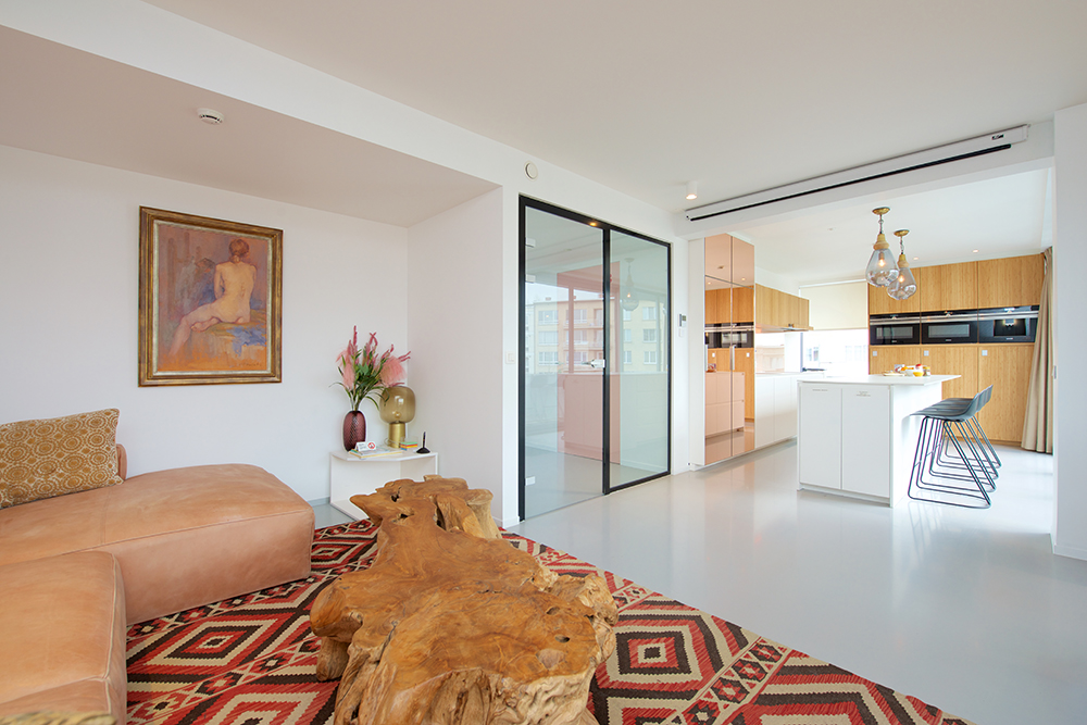 home - o2 Clinic livingkitchen